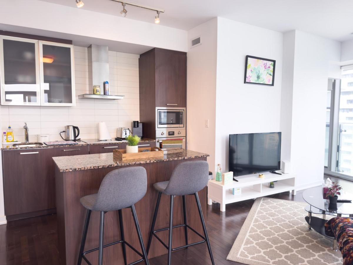 Luxury 2 Bedrooms With Lakeview Cn Tower Entertainment District Rogers Centre Toronto Exteriör bild